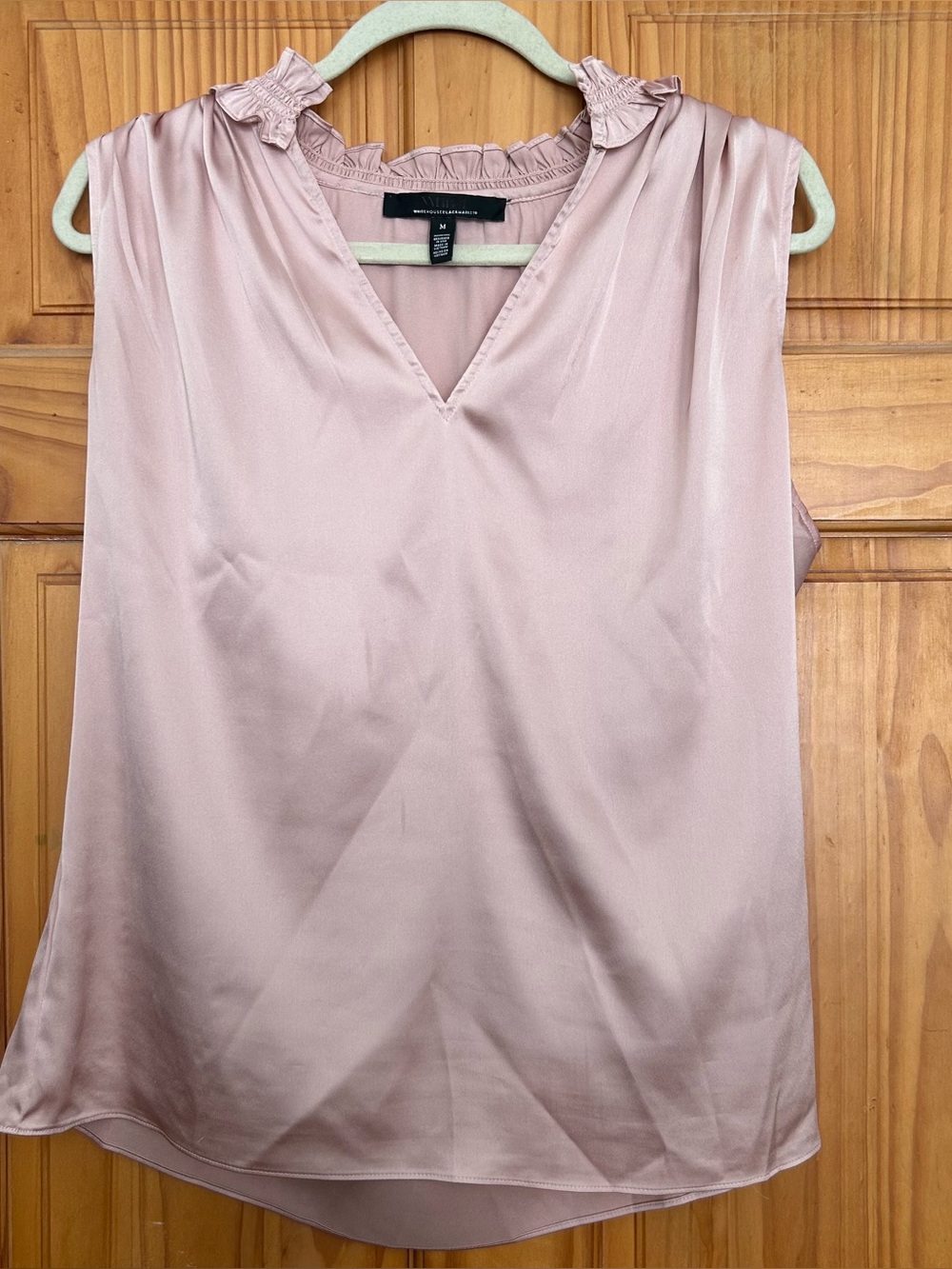 White House Black Market Shell Blouse Rose Smoke Ruched Neck Top Womens Size M